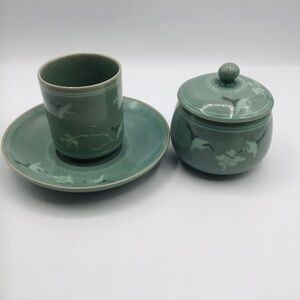 VINTAGE Celedon Tea Set Cup and Sugar Bowl Asian FlyingCrane CrackleGlaz…